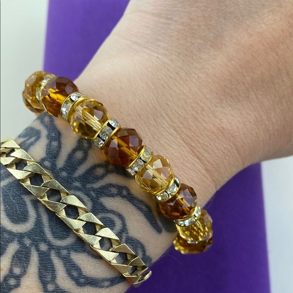 💛 Elegant Citrine Crystal Stretch Bracelet - Picture 3 of 5